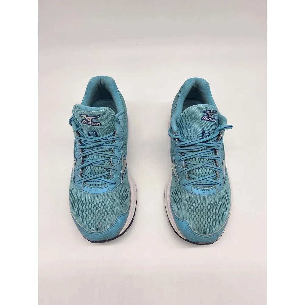 Mizuno wave rider
